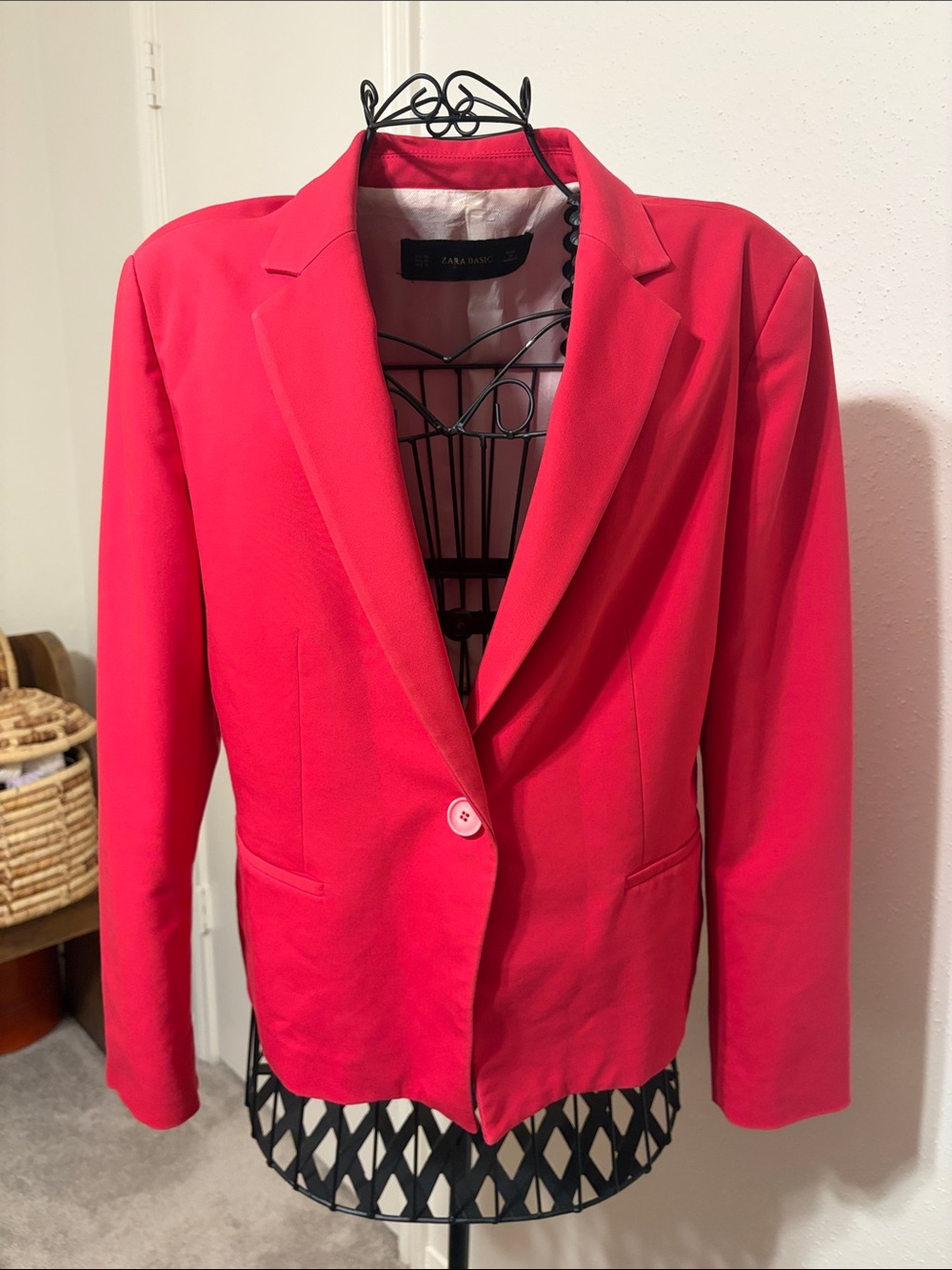 Zara Bright Pink Single-Button Notch-Lapel Blazer